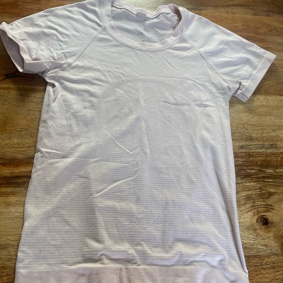 lululemon athletica Tops - Lululemon swiftly tech pink Tee size 2